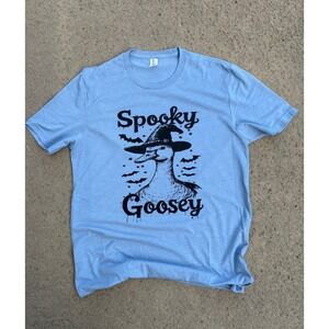 Spooky Goosey T-Shirt‎ Womens Halloween Witch Goose Graphic Tee NWOT